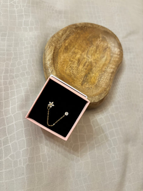 ORECCHINI SINGOLI FIORE