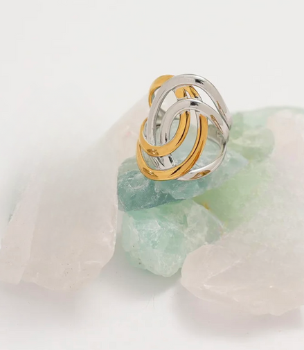 Anello Elisya