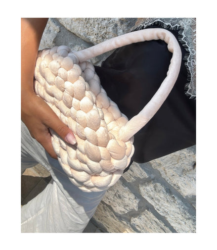 Borsa Tamara